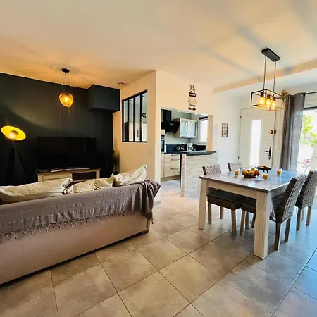 Polo Apartment